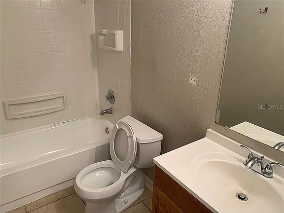 2nd image of 5416 N 9th St #47504c1e2