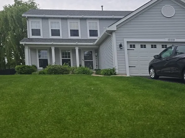 1333 Emington Ln, Minooka, IL 60447