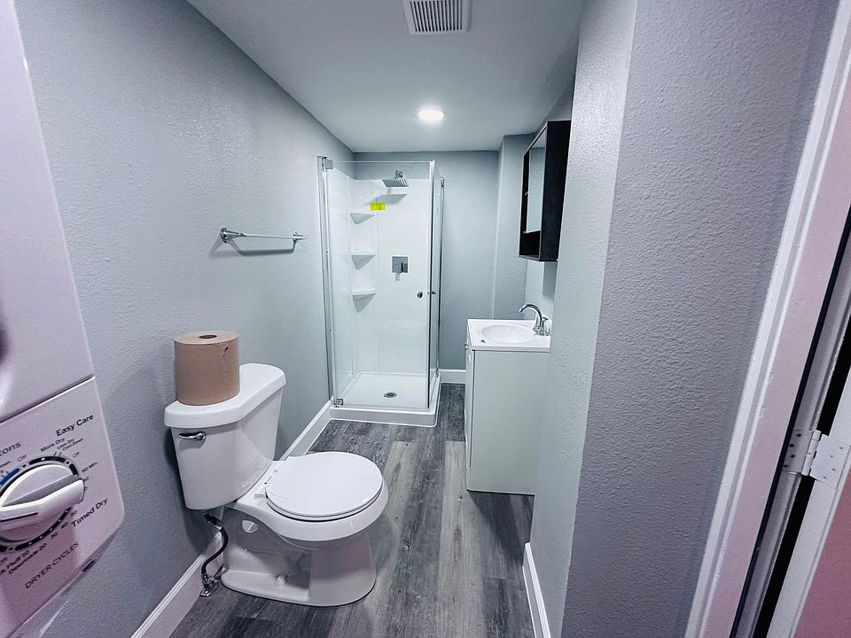 1st image of 126 Deer Lake Dr #G