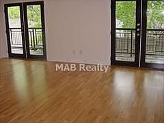 5th image of 2711 Throckmorton St