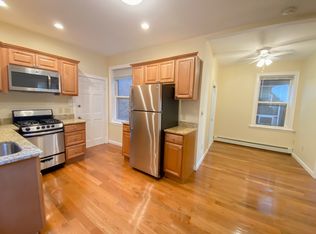 152 Salem St APT 6, Boston, MA 02113