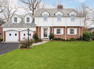 38 Mason Drive, Manhasset, NY 11030