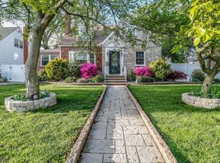 639 Grove St, Rahway, NJ 07065