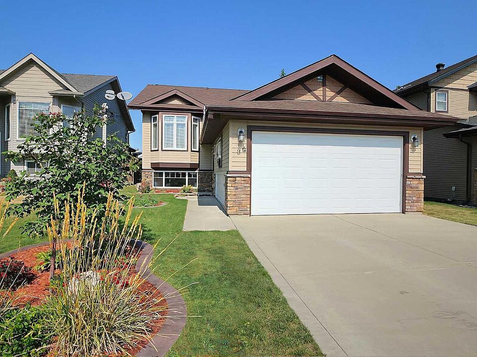 1st image of 109 Churchill Pl
