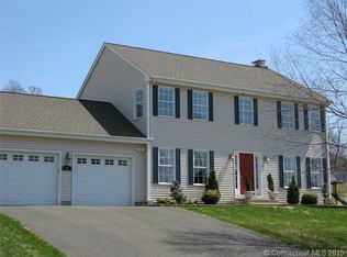 193 Circlewood Dr, Berlin, CT 06037
