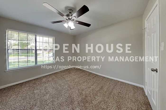 2811 Pineleaf Dr — Photo 16