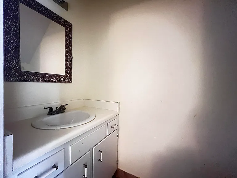 3720 Rockbrook Dr #C — Photo 11