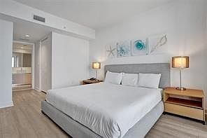 4th image of 2602 E Hallandale Bch #R907