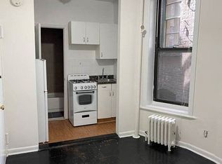 219 E 85th St APT 3RW, New York, NY 10028