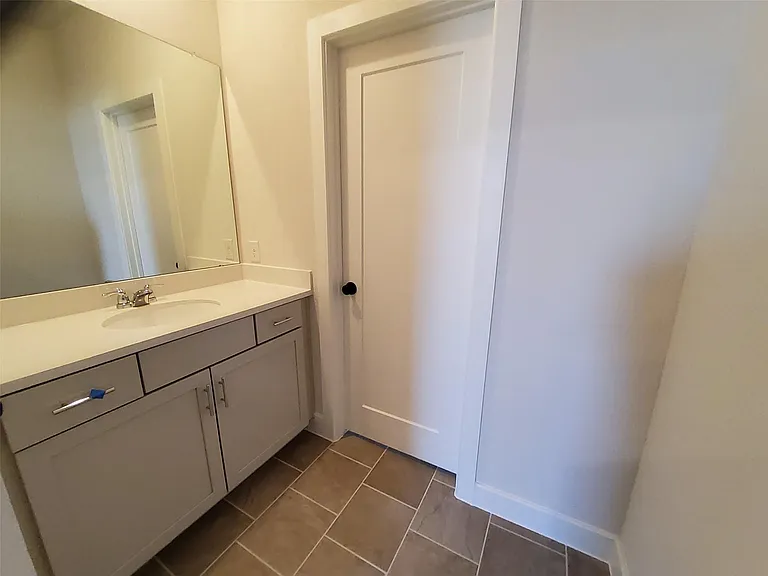 20814 Flat View Dr — Photo 29