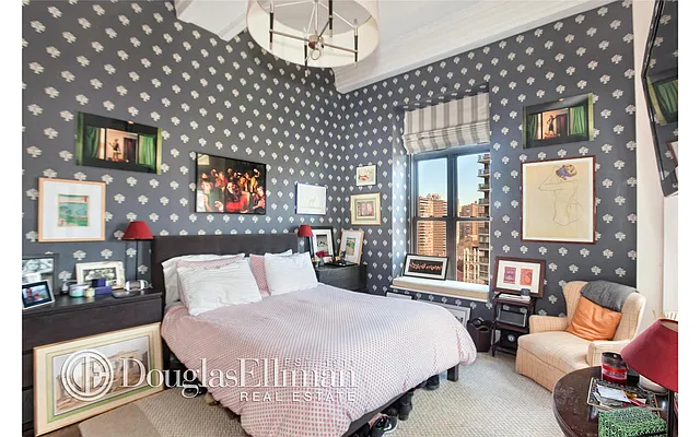 Sold by Douglas Elliman | media 15