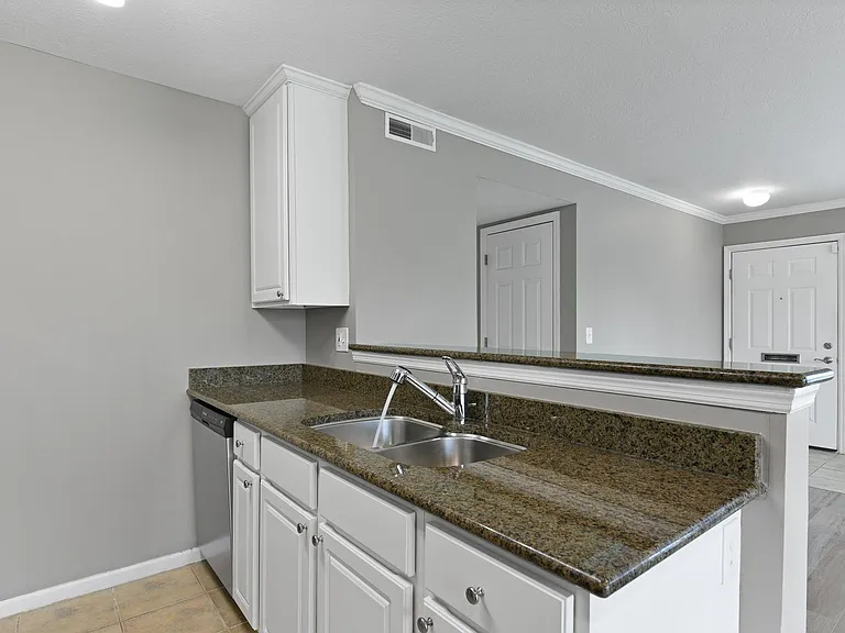 Heritage Glen — Photo 21