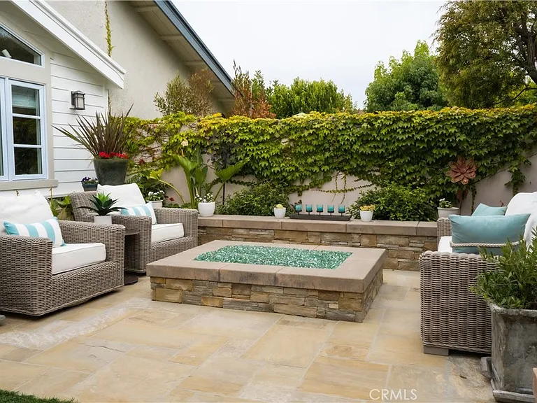4 Sandbar Dr — Photo 37