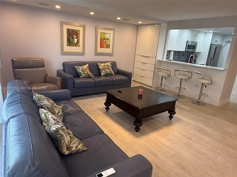 5555 Collins Ave #12C — Photo 5