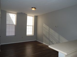 664-8 Broadway Ave #201, Bedford, OH 44146