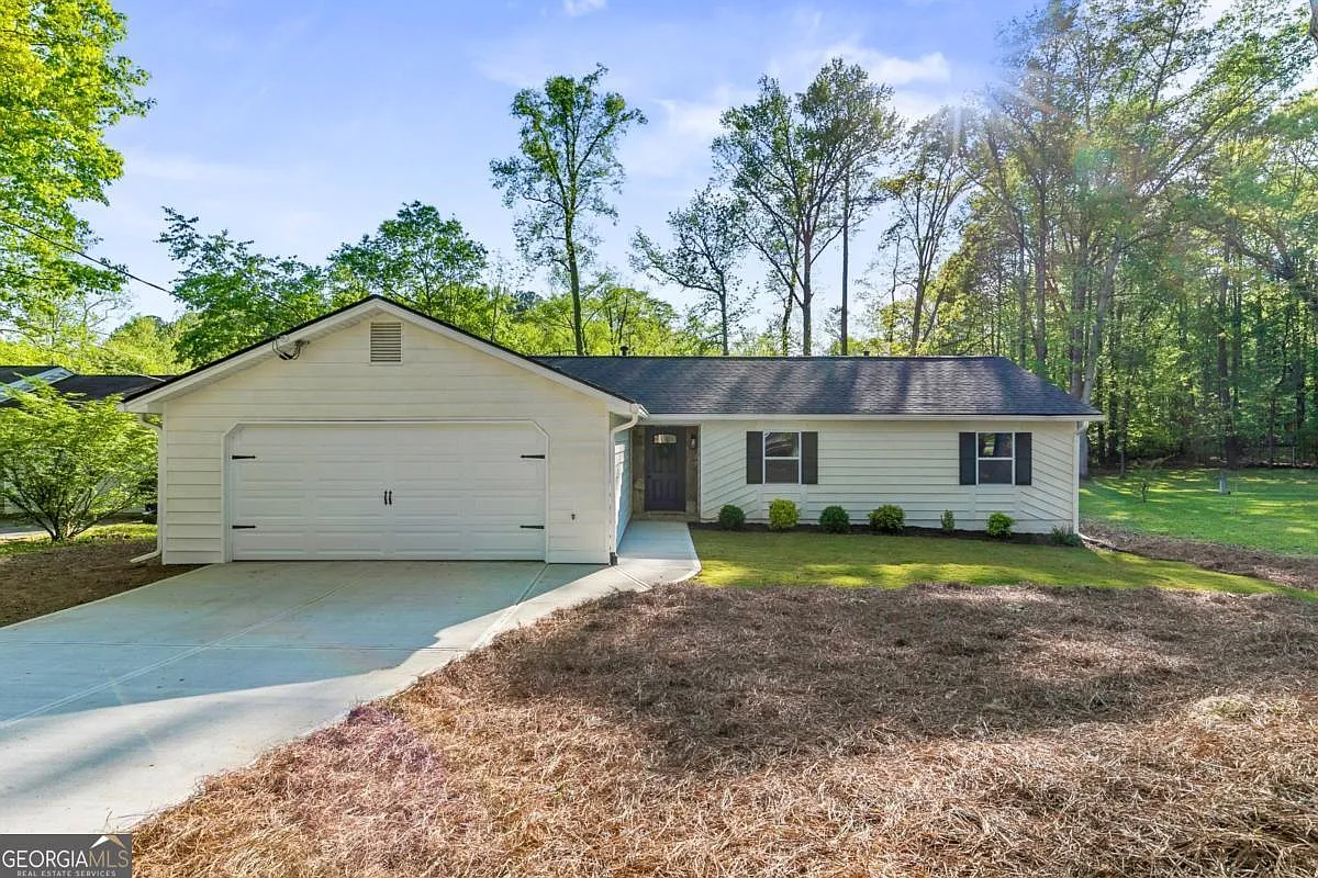 527 Brookview Trl photo 1