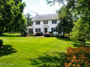 2550 Dundee Rd, Louisville, KY 40205