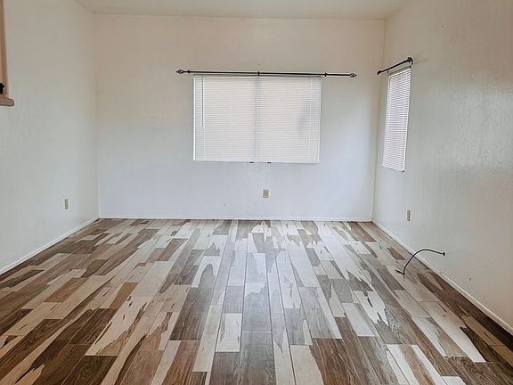 3rd image of 3411 W Overton Heights Dr
