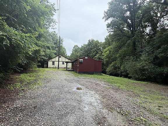 2nd image of 1366 Bandy Rd