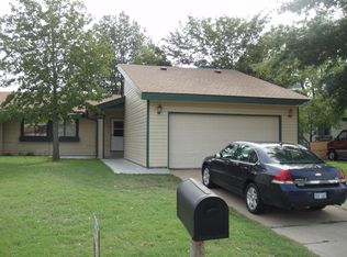 404 S Robin Rd, Wichita, KS 67209
