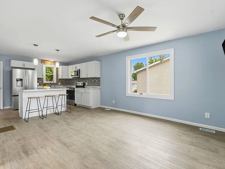 108 S Science St — Photo 19