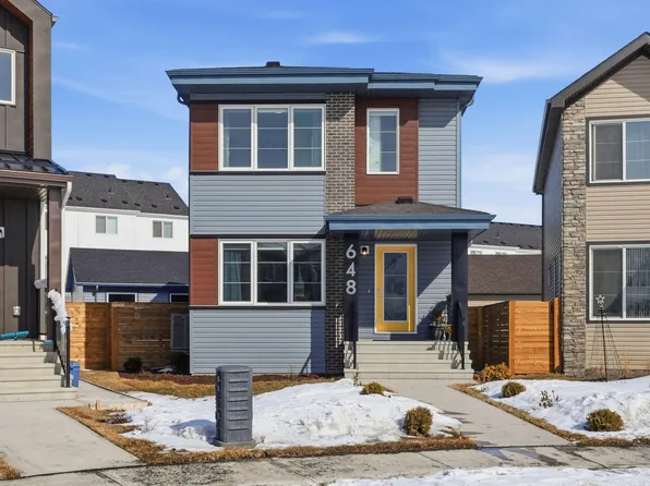 648 174th Ave NW, Edmonton, AB T5Y 4C7