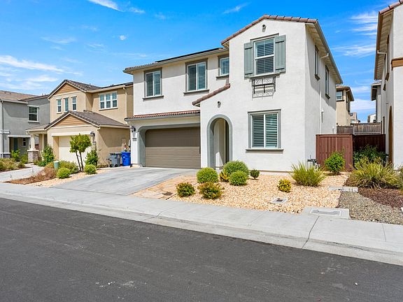 3rd image of 4444 Sanderson Dr