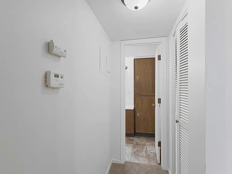 945 S 12th St #6 — Photo 10
