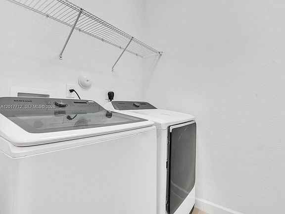 4th image of 25036 SW 107th Ave