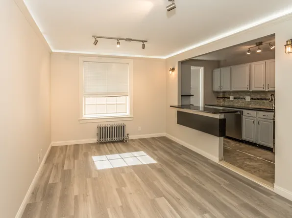 55-25 31st Avenue image 4 of 31