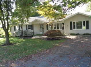 325 McCulloch Rd, Shippensburg, PA 17257