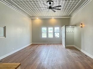 3rd image of 1947-1951 S Canalport Ave #1