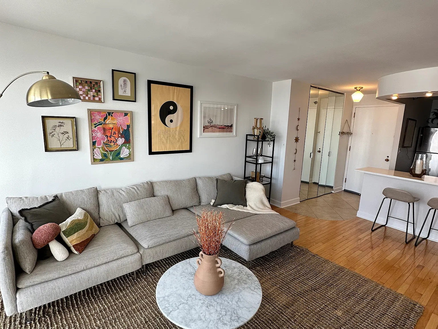 1 bed, 650 sqft, $2,750 — Photo 1