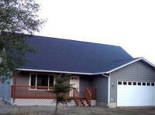 833 Fir Ct, Ocean Shores, WA 98569