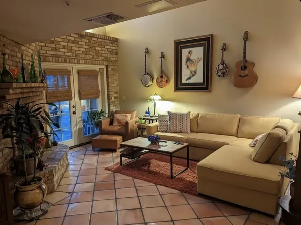 16287 Maricopa Ln, Apple Valley, CA 92307
