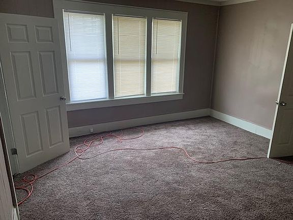 5th image of 1512 Kemp Blvd #A