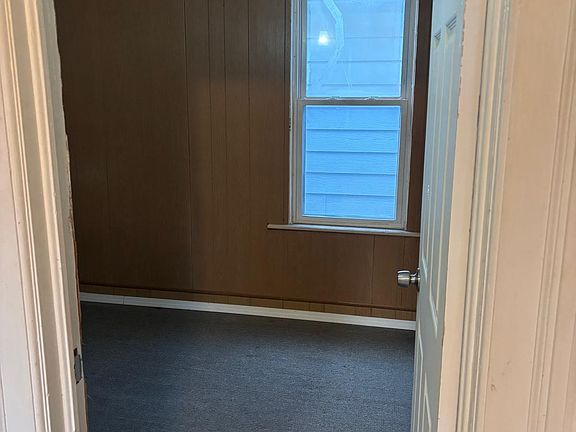 4th image of 59 Davey St #2