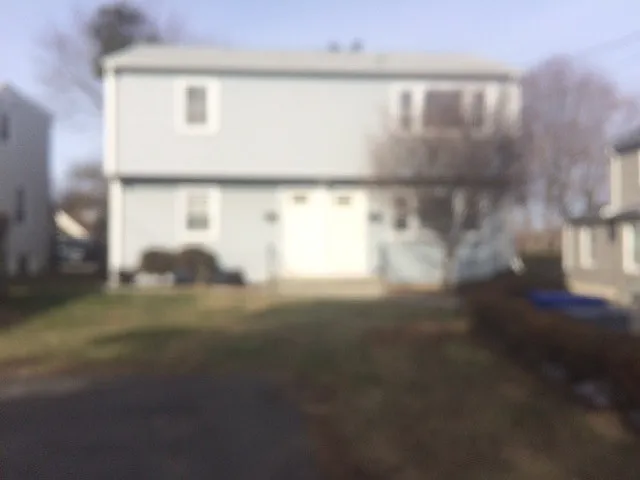 Building Photo 4