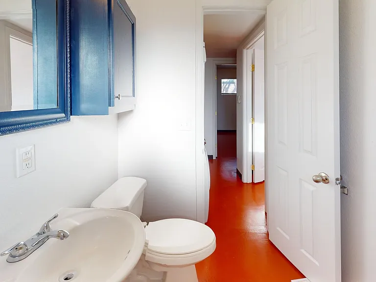 3410-Vail-Ave-SE-Bathroom_12292025