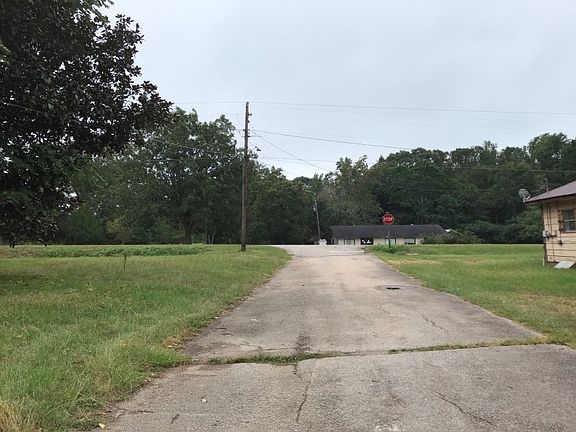4th image of 114 Lettie Ave