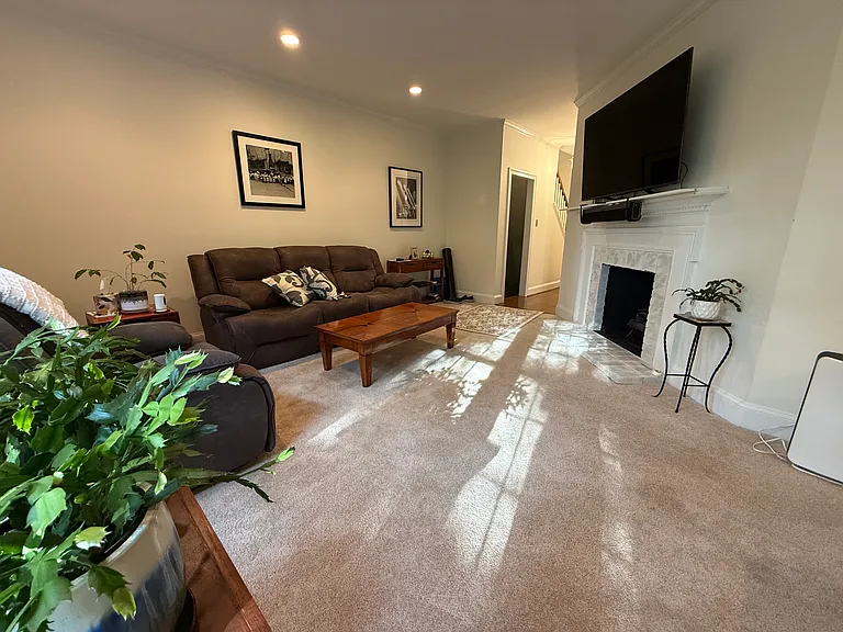 33 Sentinel Rd — Photo 9