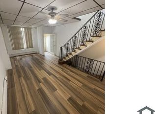 2526 S Juniper St, Philadelphia, PA 19148