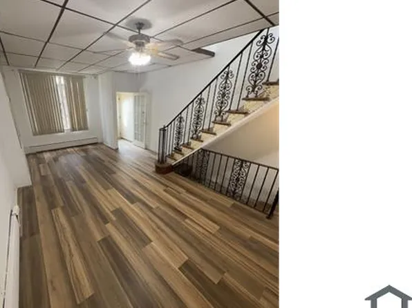 2526 S Juniper St, Philadelphia, PA 19148