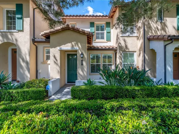318 Dewdrop, Irvine, CA 92603