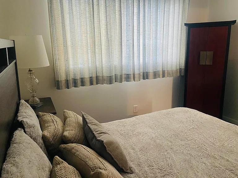 624 Snug Harbor Dr #B7 — Photo 8