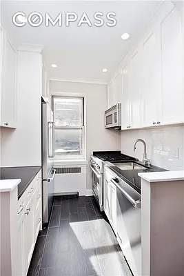 Rented by Compass | media 20