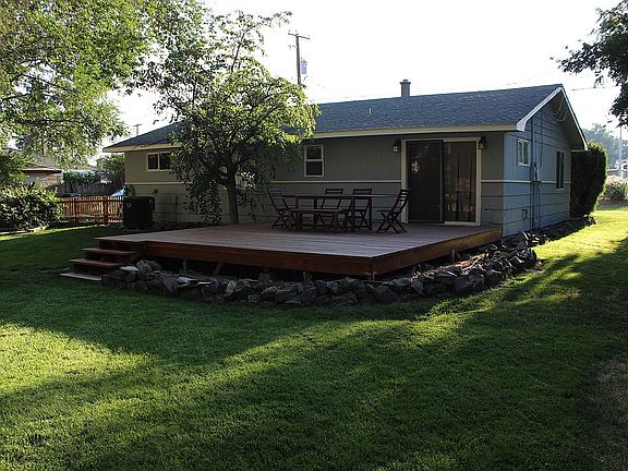 View of backyard/new deck