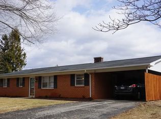 163 Rainbow Rd, West Jefferson, NC 28694