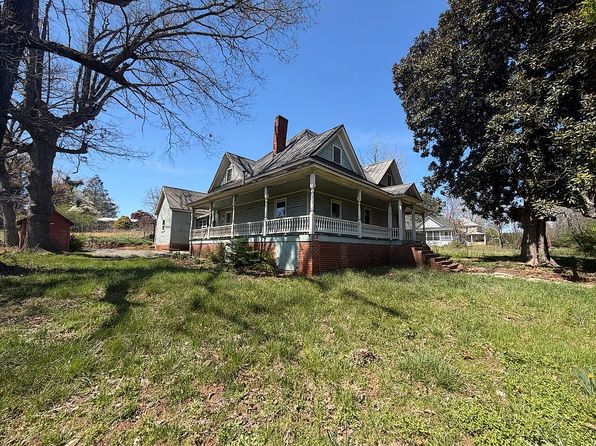 2231 Highway 221