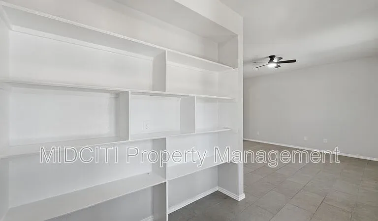 1035 Cedar Grove Trl — Photo 16